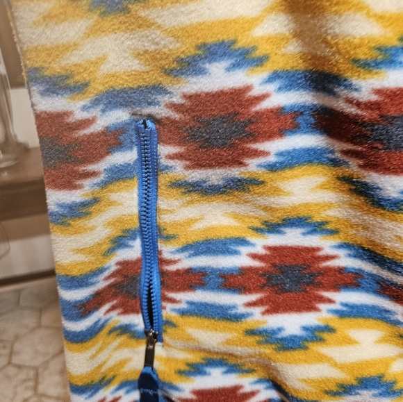 Patagonia Scynchilla Aztec Vest - Picture 6 of 6